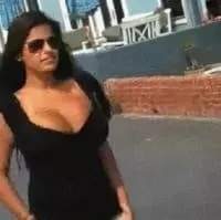 São-Félix-da-Marinha encontre uma prostituta